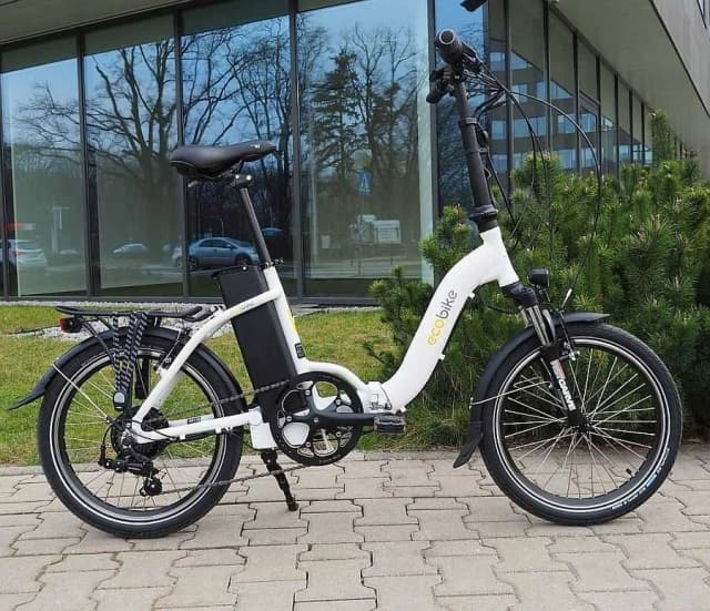 Najlepszy składany rower elektryczny - poznaj zalety i kluczowe modele Najlepszy składany rower elektryczny - poznaj zalety i kluczowe modele