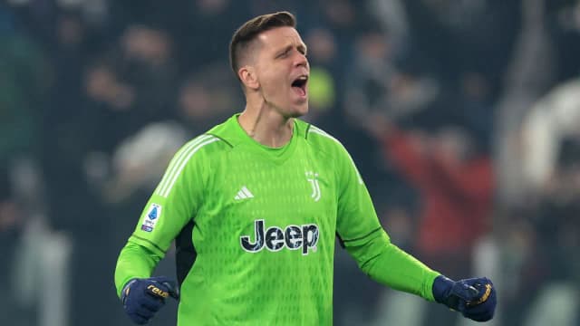 Wojciech Szczęsny zarobki w Barcelonie - znaczny spadek w porównaniu z Juventus. Wojciech Szczęsny zarobki w Barcelonie - znaczny spadek w porównaniu z Juventus.